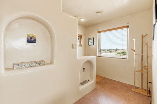 15 Deer Tank, Santa Fe, NM 87508
