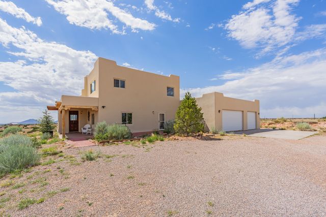15 Deer Tank, Santa Fe, NM 87508
