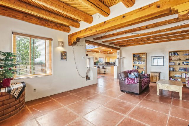 15 Deer Tank, Santa Fe, NM 87508