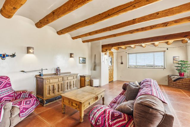 15 Deer Tank, Santa Fe, NM 87508