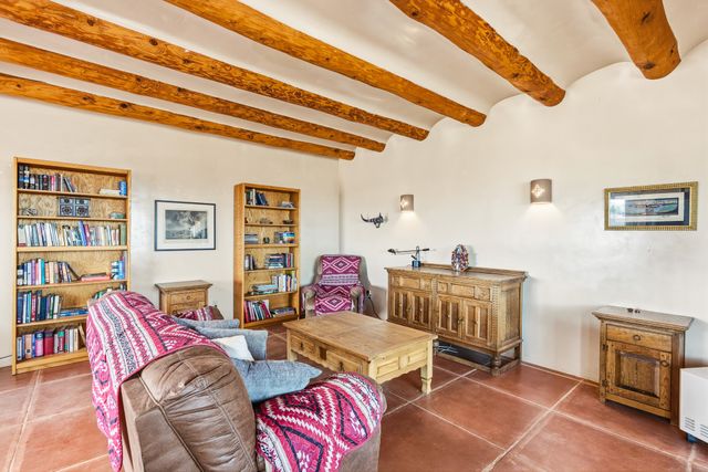 15 Deer Tank, Santa Fe, NM 87508