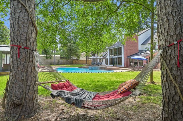 1211 Golden Bear Lane, Kingwood, TX 77339