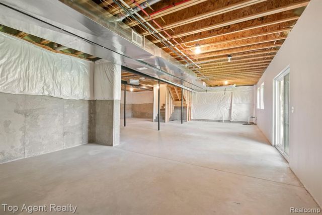 63770 Dequindre Road, Washington, MI 48095