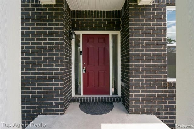 63770 Dequindre Road, Washington, MI 48095