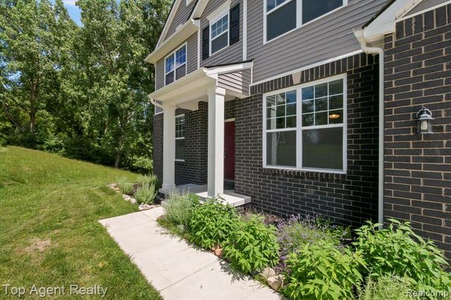63770 Dequindre Road, Washington, MI 48095