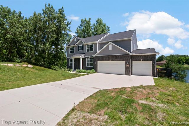 63770 Dequindre Road, Washington, MI 48095