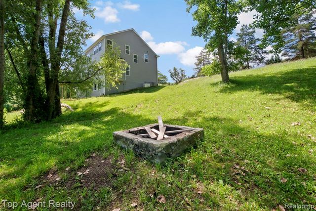 63770 Dequindre Road, Washington, MI 48095