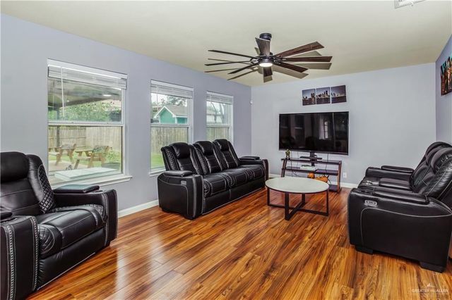 1320 Rio Comal Circle, San Juan, TX 78589