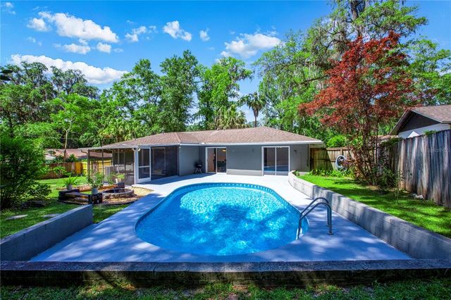 2423 NW 67TH TERRACE, Gainesville, FL 32606
