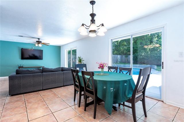 2423 NW 67TH TERRACE, Gainesville, FL 32606