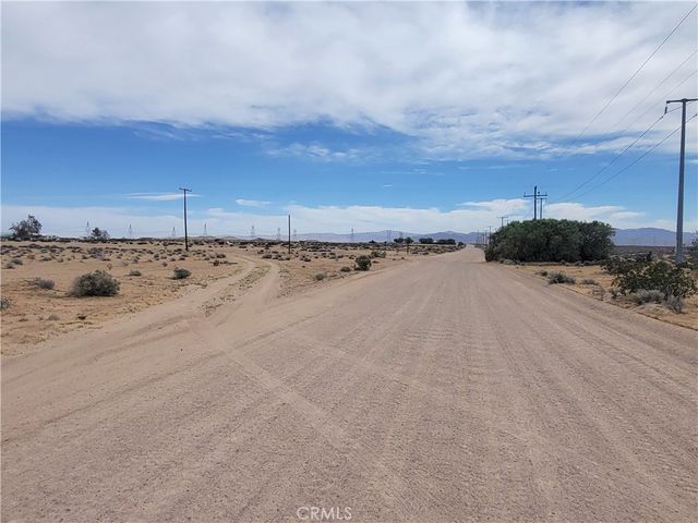 0 Coyote Lake Road, Newberry Springs, CA 92365