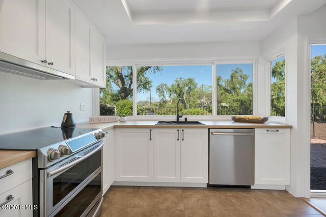 351 S Greenway Avenue, Newbury Park, CA 91320