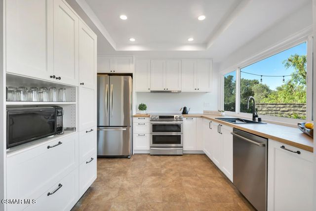 351 S Greenway Avenue, Newbury Park, CA 91320