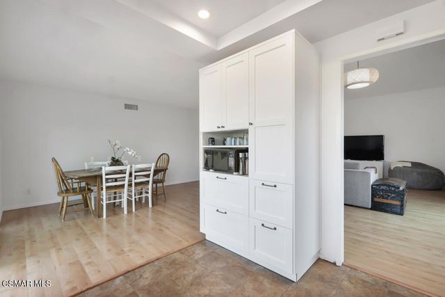 351 S Greenway Avenue, Newbury Park, CA 91320