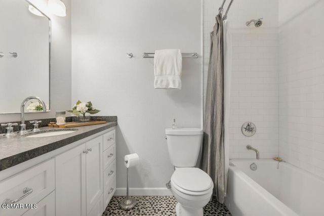 351 S Greenway Avenue, Newbury Park, CA 91320