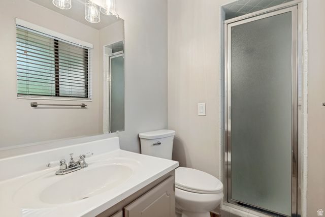 9495 S PINEDALE CIR, Sandy, UT 84092
