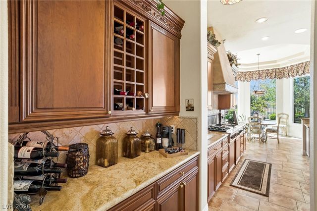 9740 Verlaine Court, Las Vegas, NV 89145