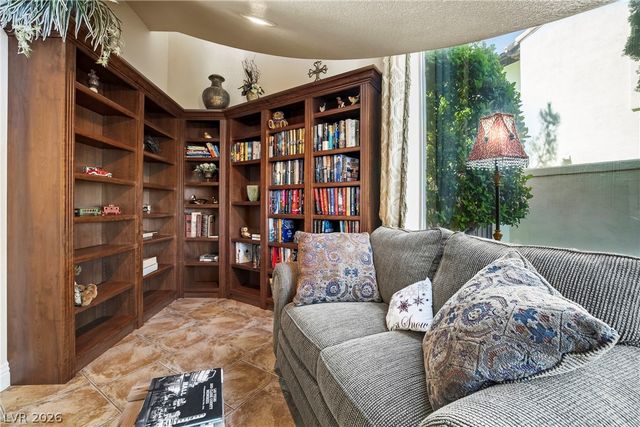 9740 Verlaine Court, Las Vegas, NV 89145