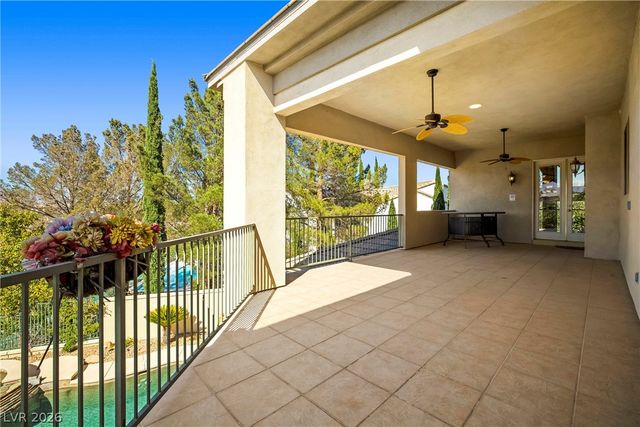9740 Verlaine Court, Las Vegas, NV 89145