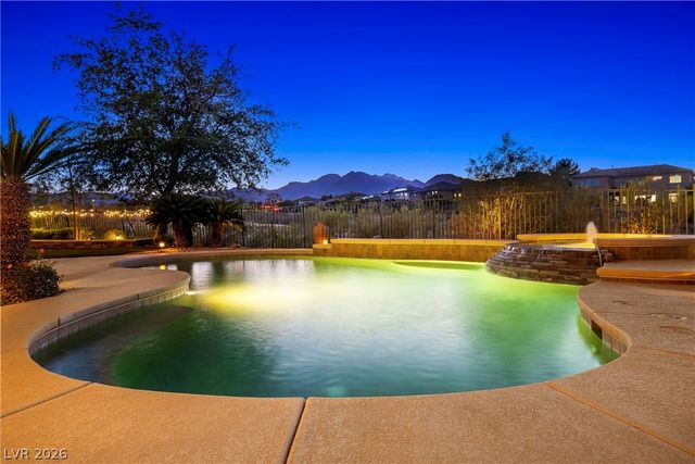 9740 Verlaine Court, Las Vegas, NV 89145