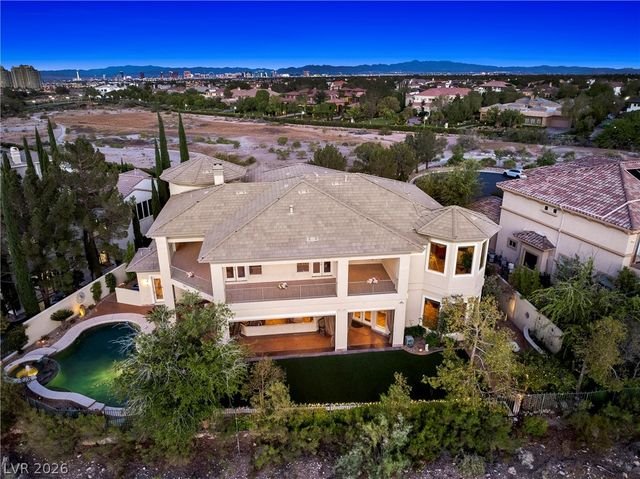 9740 Verlaine Court, Las Vegas, NV 89145