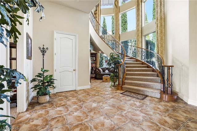 9740 Verlaine Court, Las Vegas, NV 89145