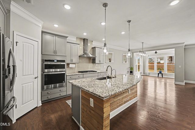 2301 Blue Cedar Court, Apex, NC 27523