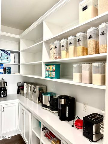 2301 Blue Cedar Court, Apex, NC 27523