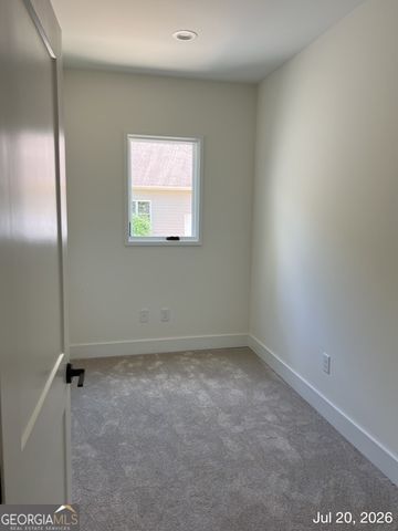 79 Hunters Way, Hoschton, GA 30548