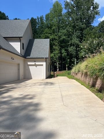 79 Hunters Way, Hoschton, GA 30548
