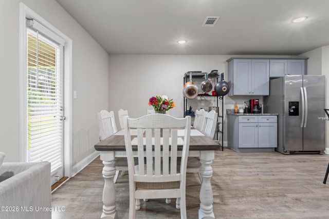 10239 Willow Leaf Drive, Gulfport, MS 39503
