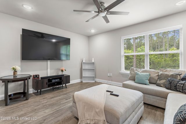 10239 Willow Leaf Drive, Gulfport, MS 39503