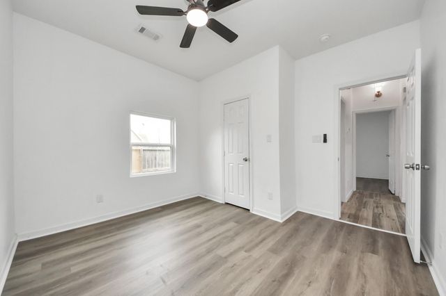 127 Amundsen Street, Houston, TX 77009