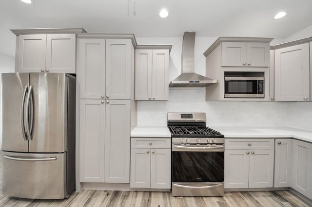 127 Amundsen Street, Houston, TX 77009