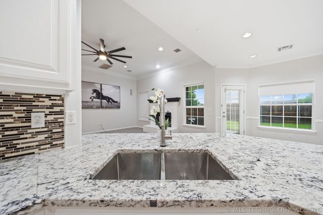 103 S Butternut Avenue, Broken Arrow, OK 74012