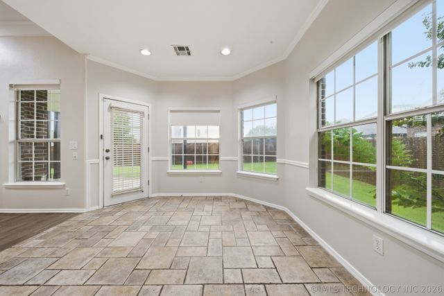103 S Butternut Avenue, Broken Arrow, OK 74012