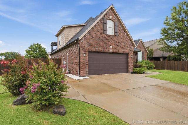 103 S Butternut Avenue, Broken Arrow, OK 74012