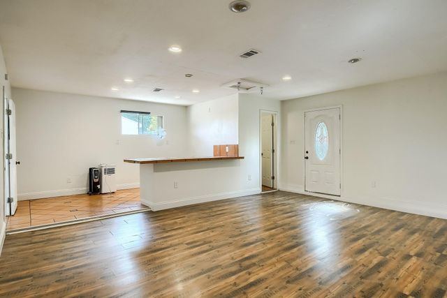 1011 Berrywood DR, Austin, TX 78753