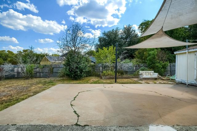 1011 Berrywood DR, Austin, TX 78753