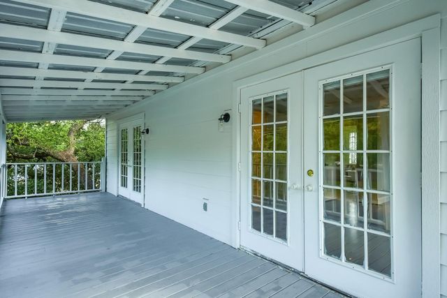 1011 Berrywood DR, Austin, TX 78753
