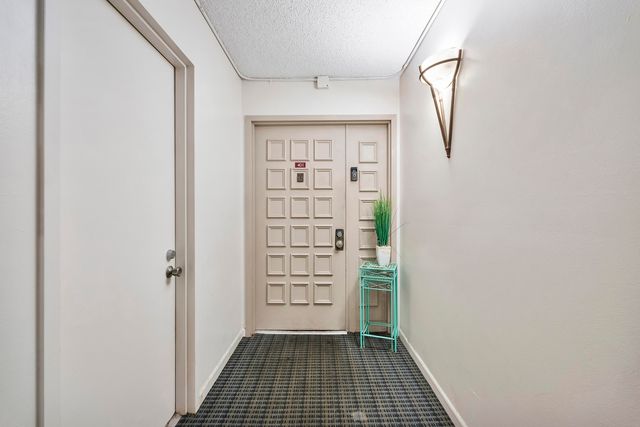 7001 Environ Boulevard 401, Lauderhill, FL 33319