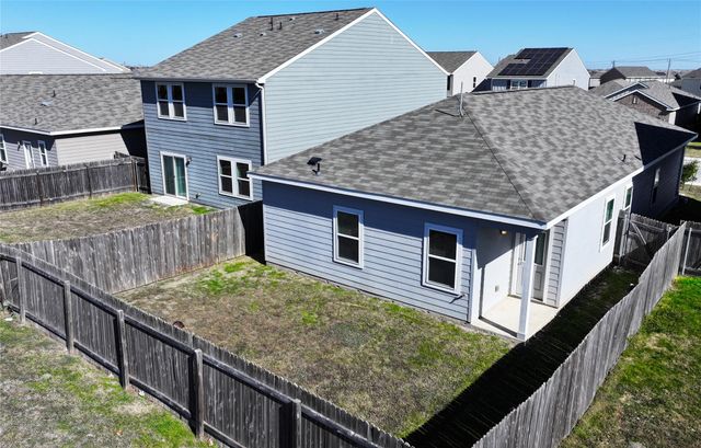 125 Woodpecker RUN, Jarrell, TX 76537