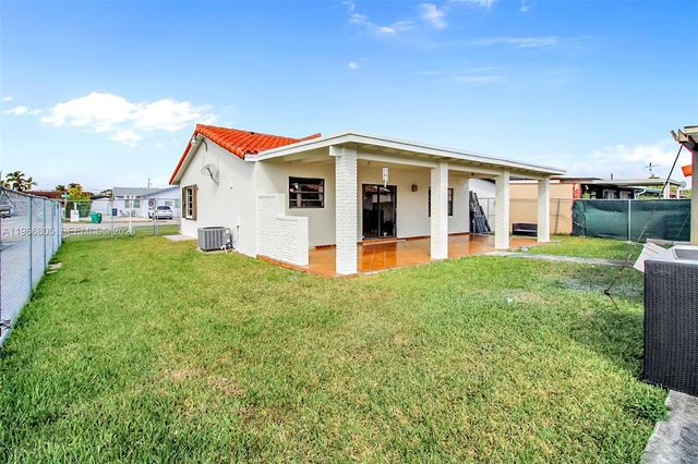 13844 SW 15th St, Miami, FL 33184