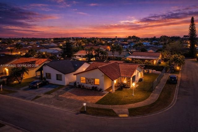 13844 SW 15th St, Miami, FL 33184