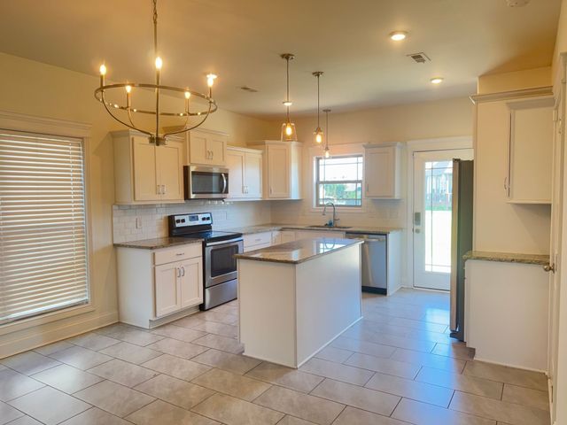 245 John Duke Tyler Blvd, Clarksville, TN 37043