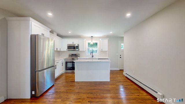 79 First Avenue, New Haven, CT 06513