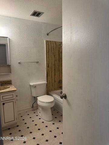 208 E Hampton Drive, Carson City, NV 89706