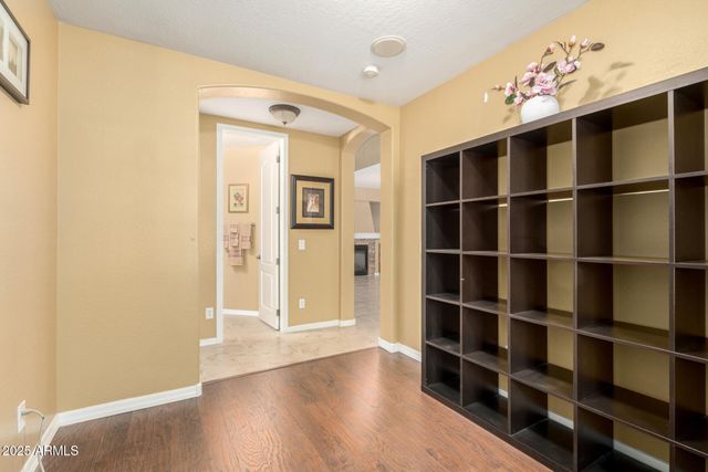 6820 S 42ND Lane, Phoenix, AZ 85041