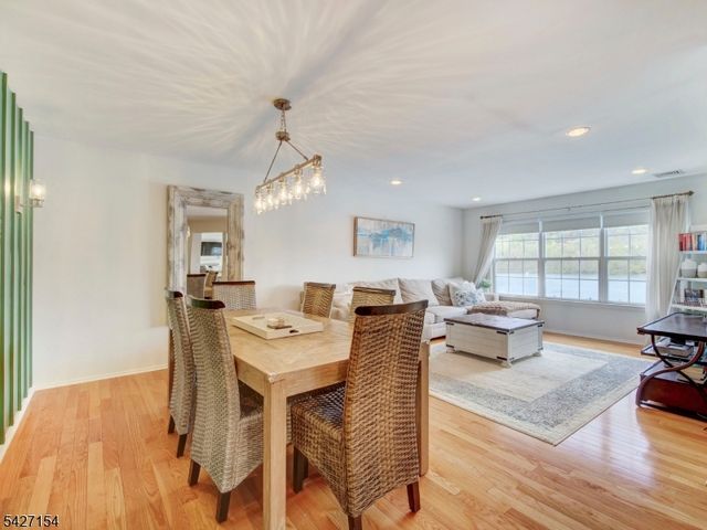 14 Lagoon Way, Roxbury Twp., NJ 07852