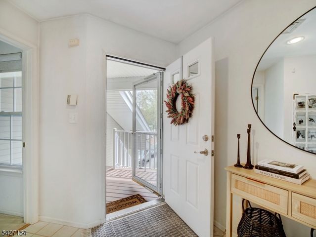 14 Lagoon Way, Roxbury Twp., NJ 07852